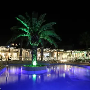 Anna Maria Paradise Pefkochori